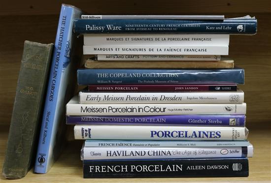A quantity of reference books relating to porcelain, including Chinese Porcelain, Meissen, Copeland, Faience,
